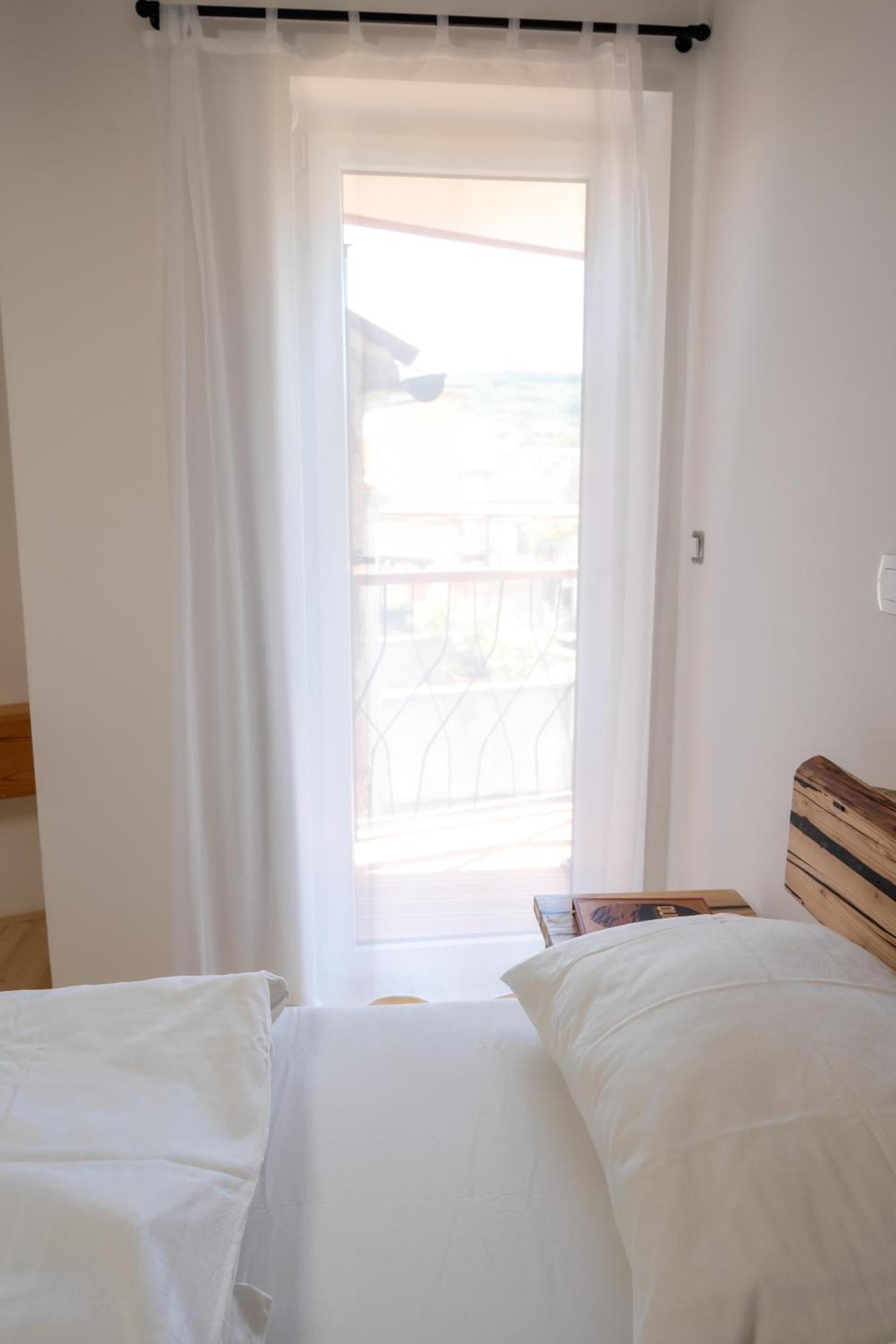 Island Apartments Izola Oda fotoğraf